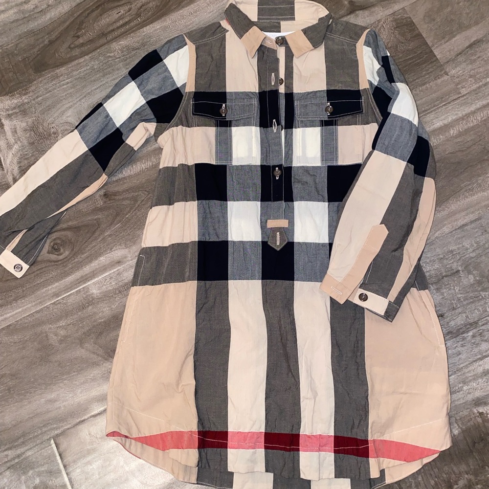 Burberry Kids, Button shirt dress, Size 5Y, WITH TAGS